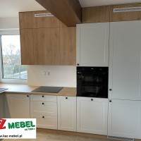 0_0_955_meble_kuchenne_lakierowane_pmat_fronty_ramka_RAL_7047_popiel_szary_db_blat_dbowy_meble_kuchenne_z_blatem_w_okno