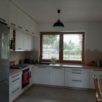 0_0_995_fronty_biaa_rama_mat_czarny_uchwyt_blat_db_pradawny_Kronopol