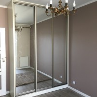 0_0_999_szafa_przesuwana_z_lustrami